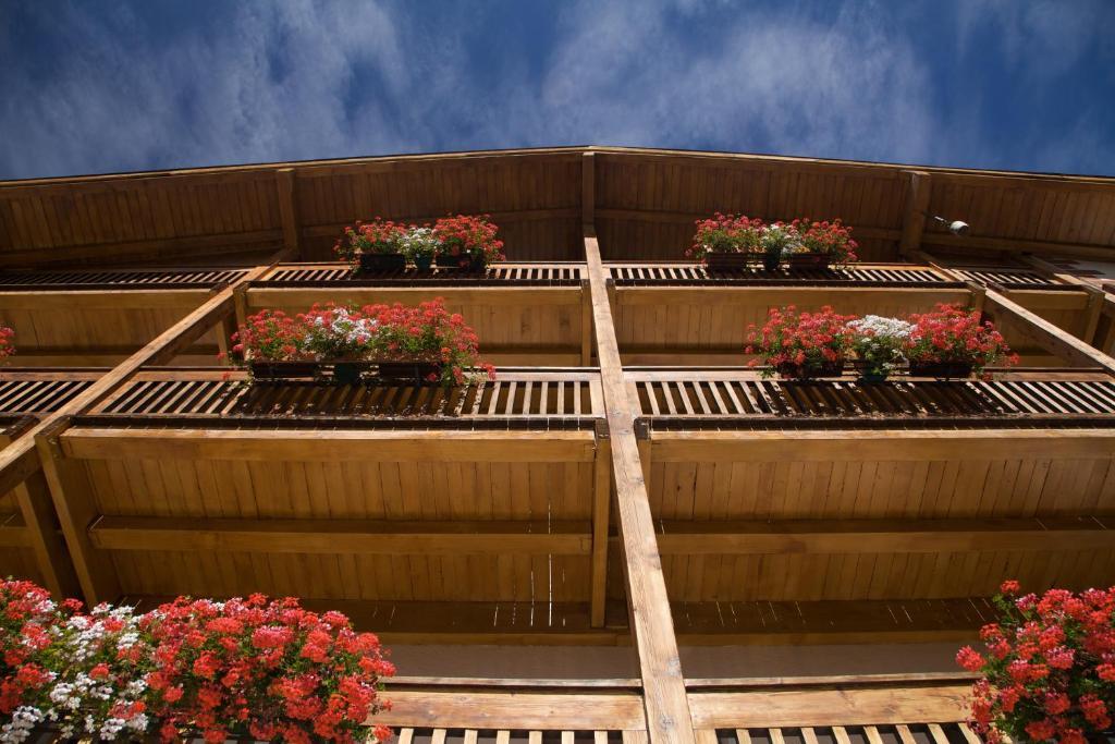 Albergo Bellaria Carano  Exterior foto
