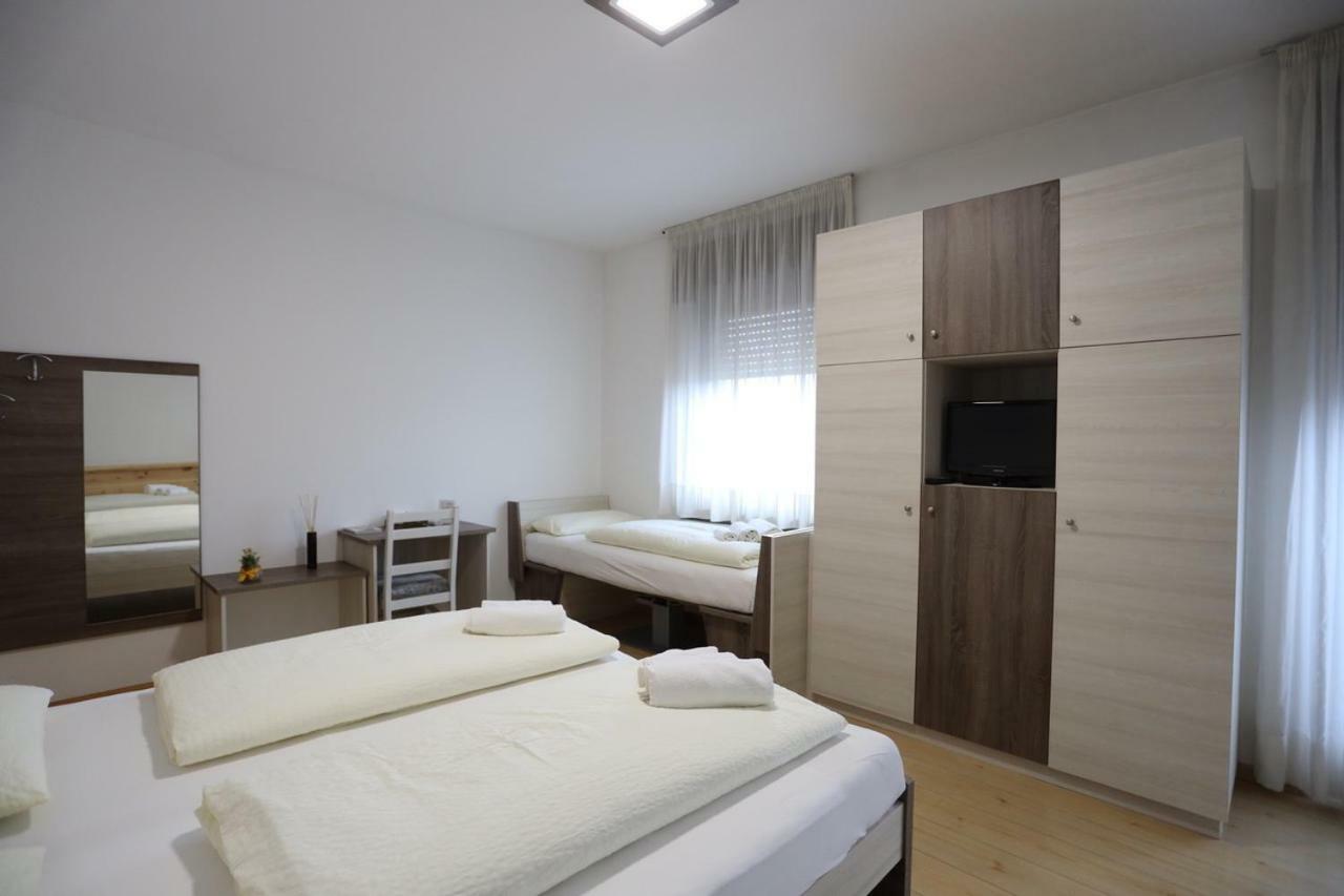 Albergo Bellaria Carano  Exterior foto